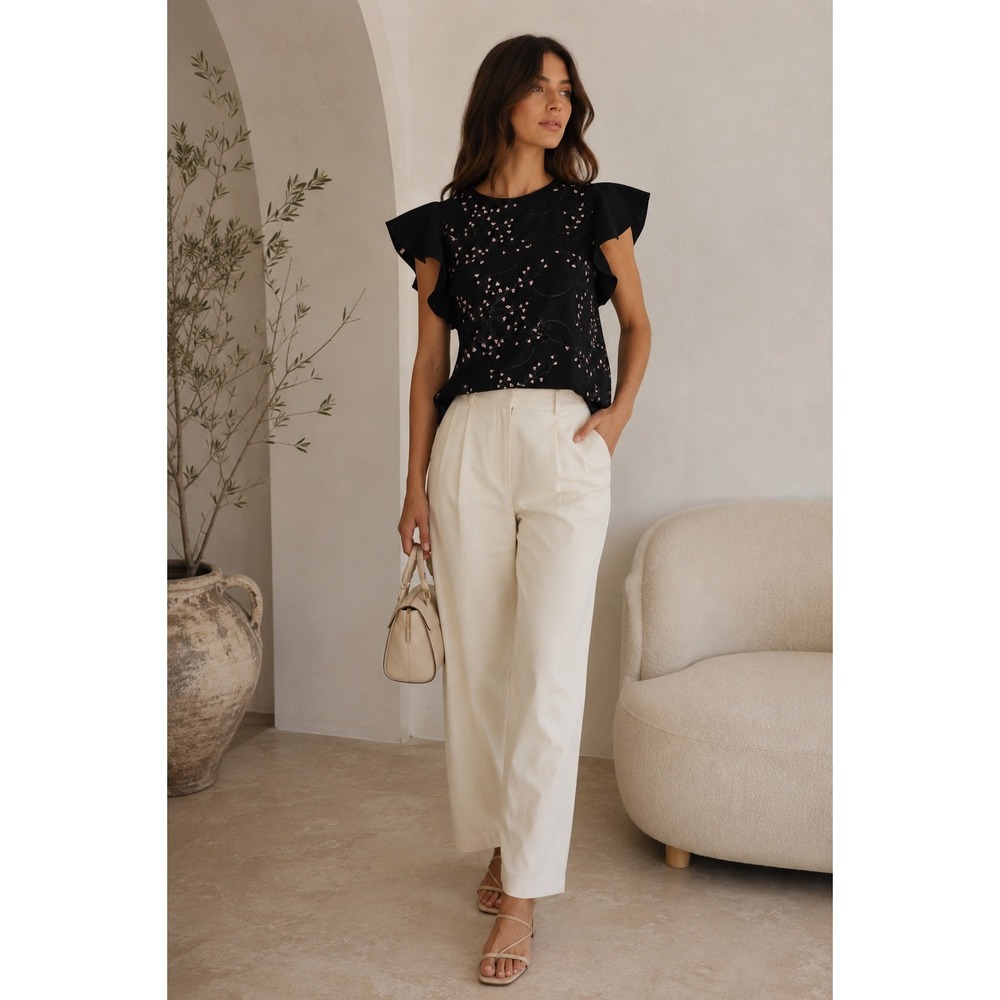 Gracia Women's Large Black Floral Embroidered Ruffle Sleeve Blouse Top